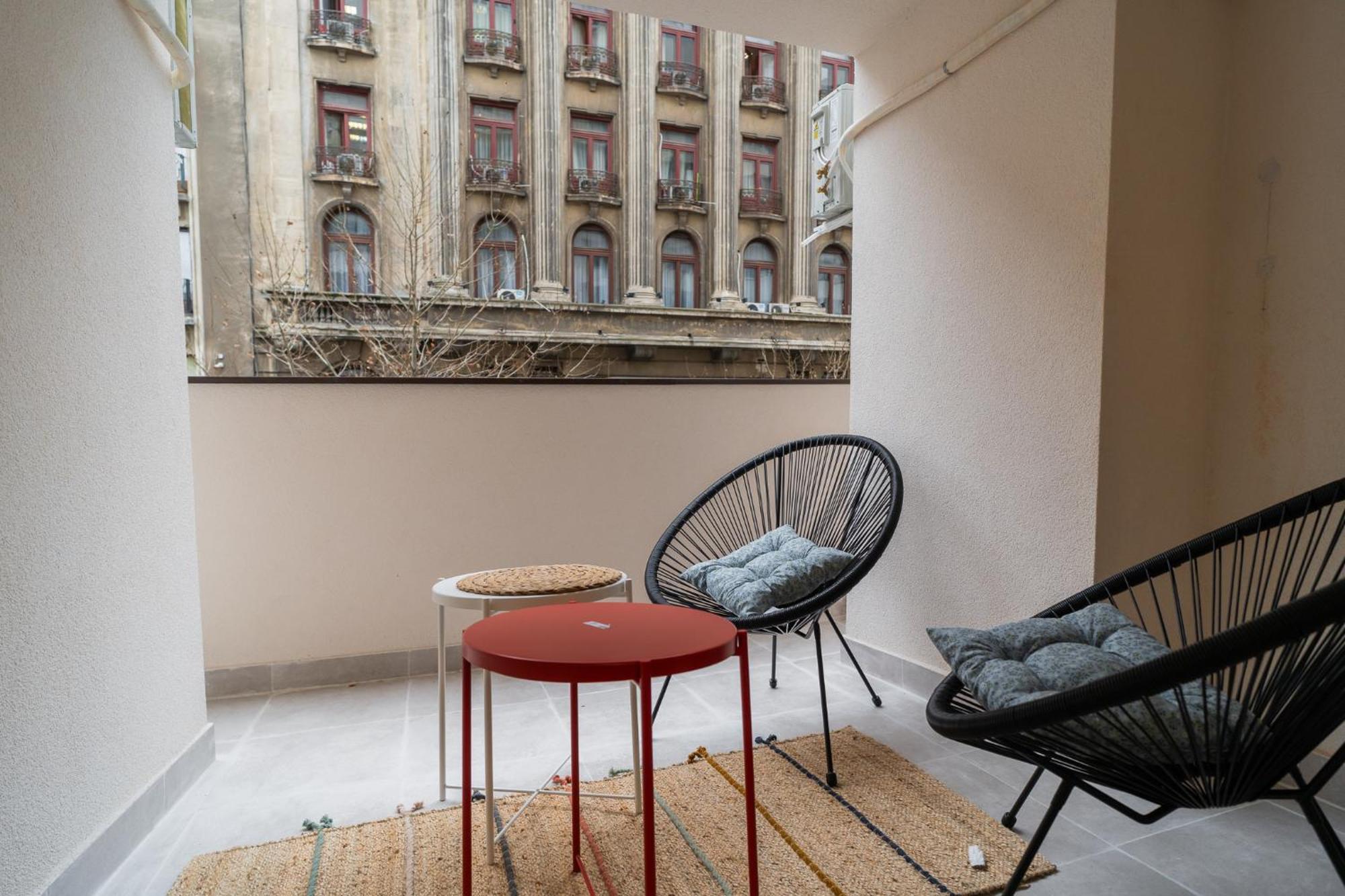 Urban Pearl - Old Town - Unique 4Br/3Ba Apartment بوخارست المظهر الخارجي الصورة