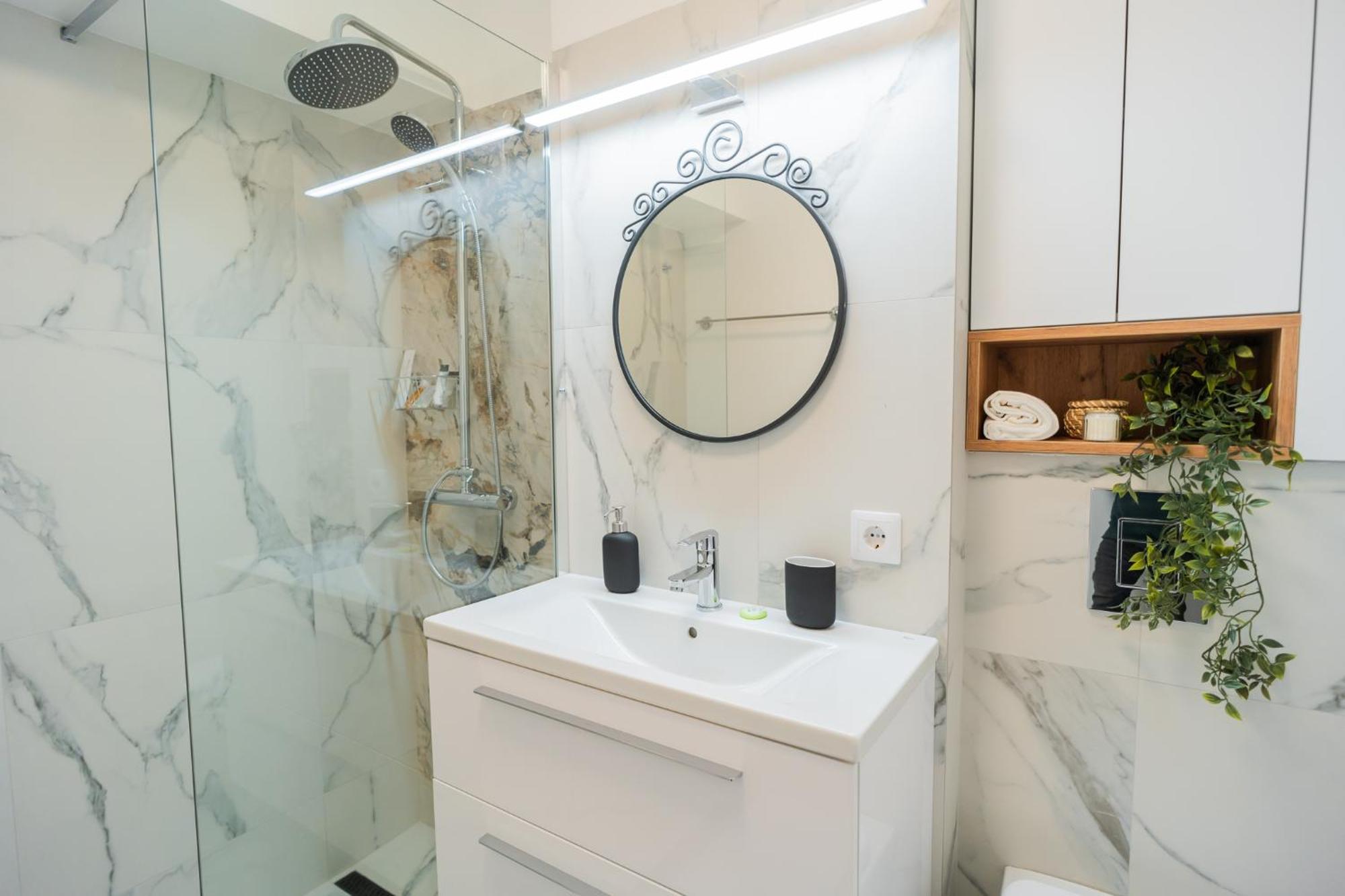 Urban Pearl - Old Town - Unique 4Br/3Ba Apartment بوخارست المظهر الخارجي الصورة