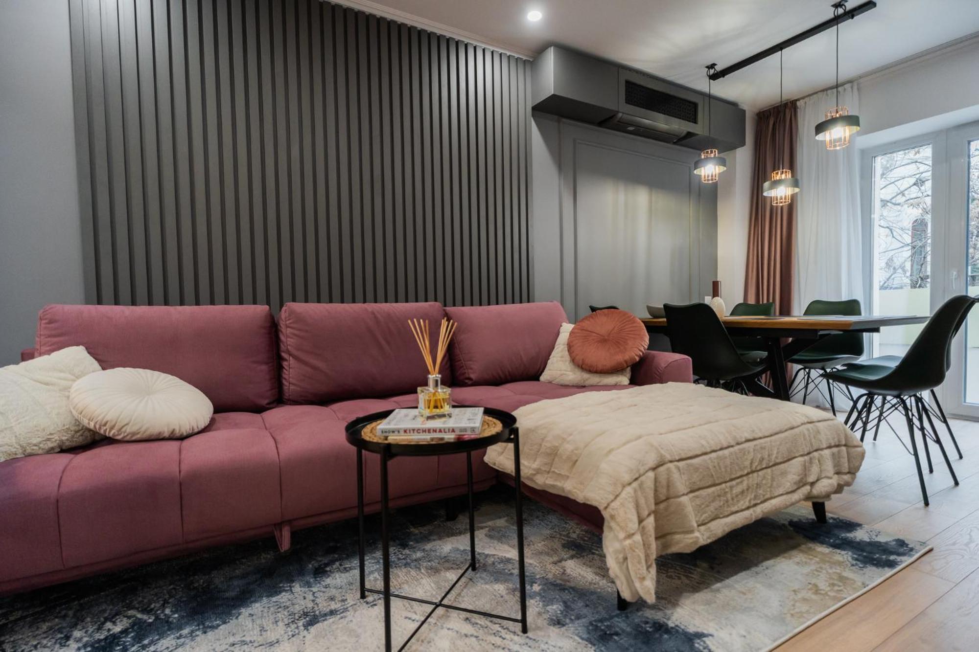 Urban Pearl - Old Town - Unique 4Br/3Ba Apartment بوخارست المظهر الخارجي الصورة